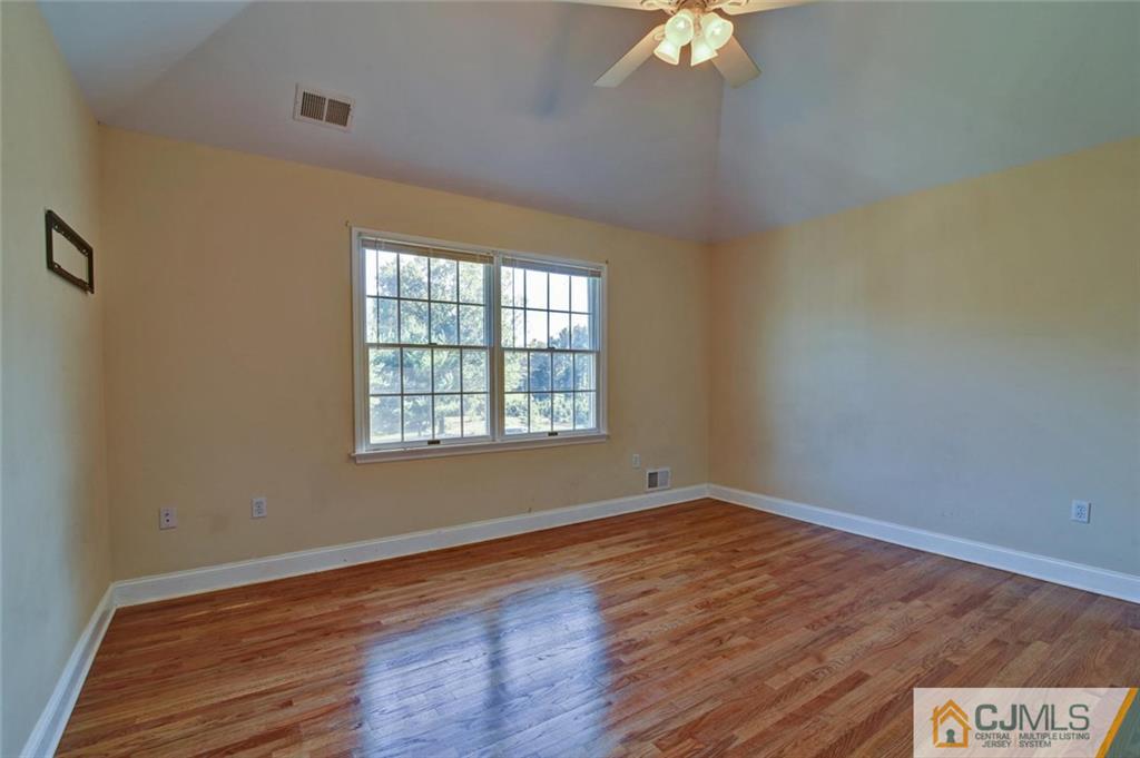 1 Wheatfield Road Cranbury, NJ 08512 - Photo 13 of 25 Gallery Image 13
