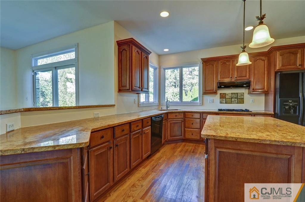 1 Wheatfield Road Cranbury, NJ 08512 - Photo 7 of 25 Gallery Image 7