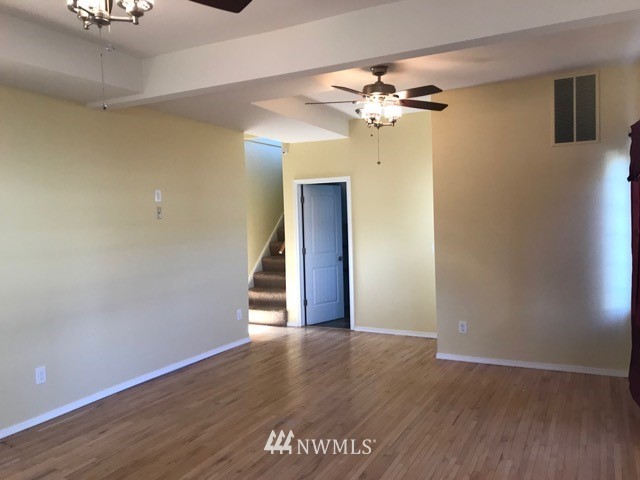 234 Southwest Lewis Street Chehalis, WA 98532 - Photo 4 of 20 Gallery Image 4