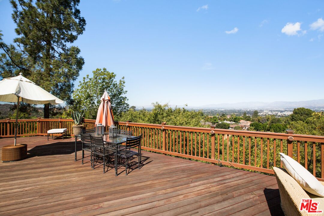 3333 Wrightwood Drive Studio City, CA 91604 - Photo 26 of 33 a view of a terrace with seating area