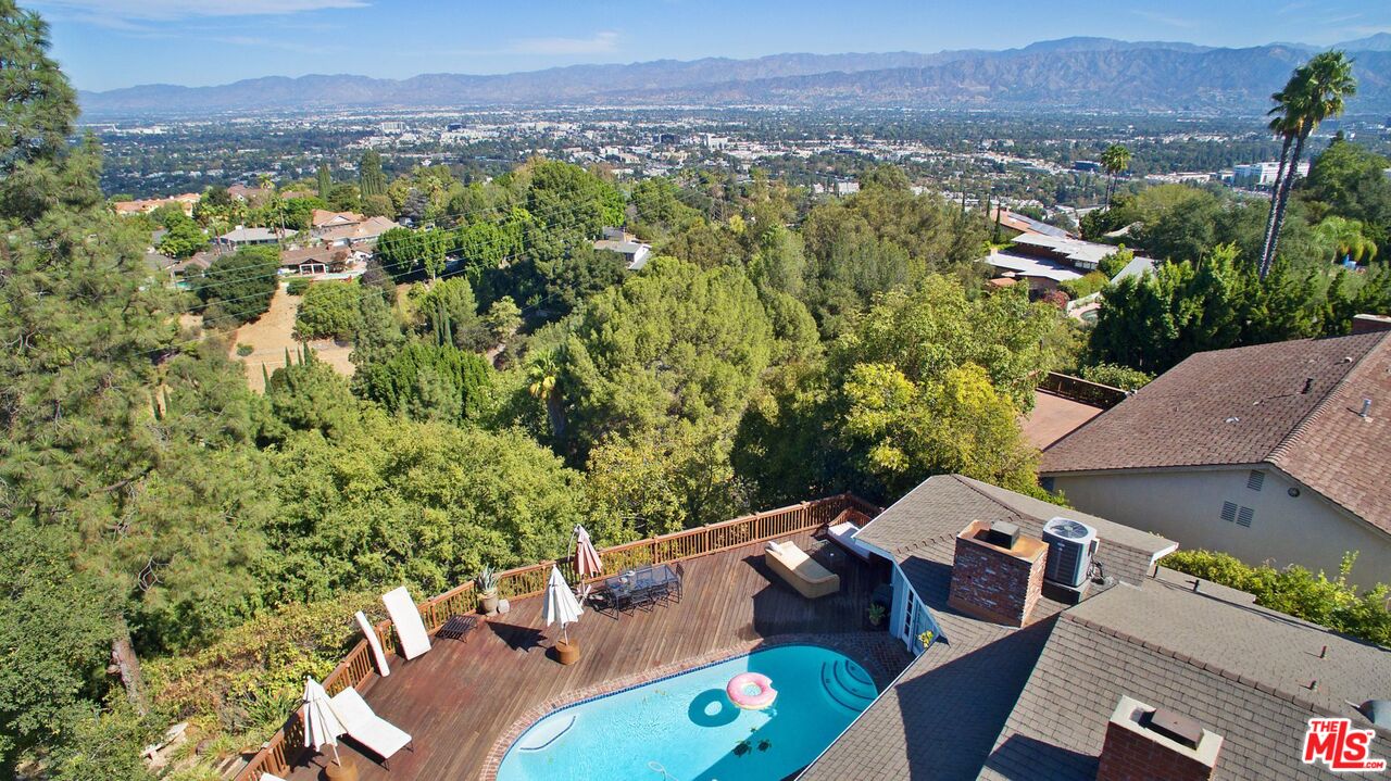 3333 Wrightwood Drive Studio City, CA 91604 - Photo 28 of 33 an aerial view of house with yard