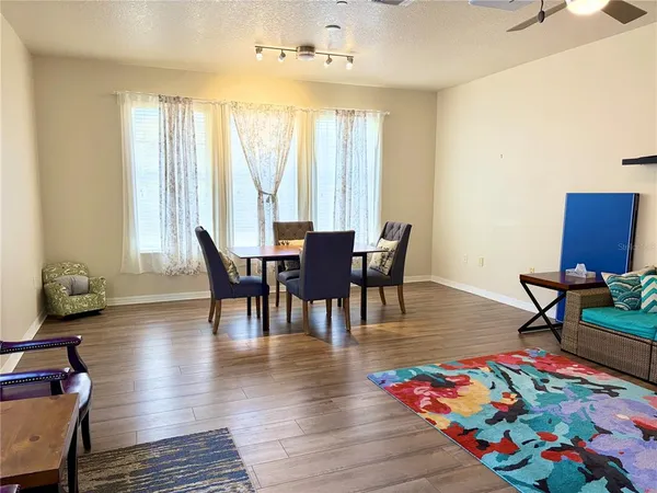 $2,900 | 1307 Salem Orchard Lane, Brandon, FL 33511