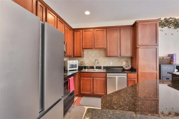 $2,900 | 1307 Salem Orchard Lane, Brandon, FL 33511