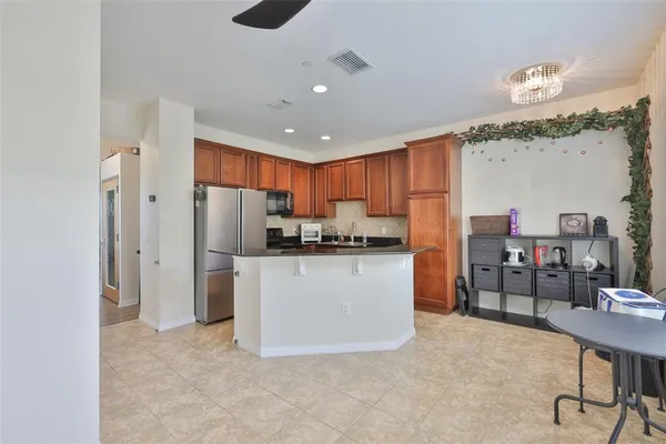 $2,900 | 1307 Salem Orchard Lane, Brandon, FL 33511