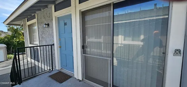 $2,875 | 536 Spring Road, Unit 100, Moorpark, CA 93021