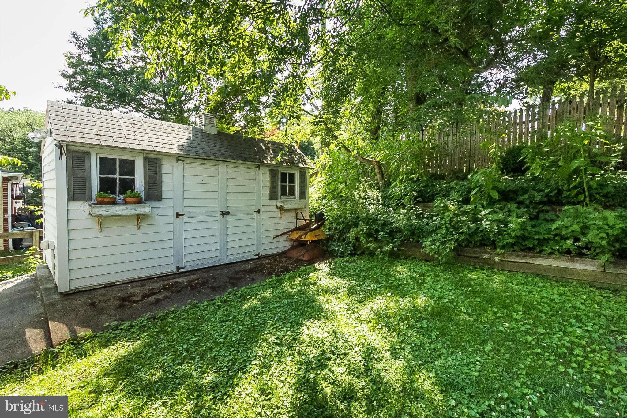 306 Weatherbee Road Towson, MD 21286 - Photo 26 of 28 Exterior (Rear)