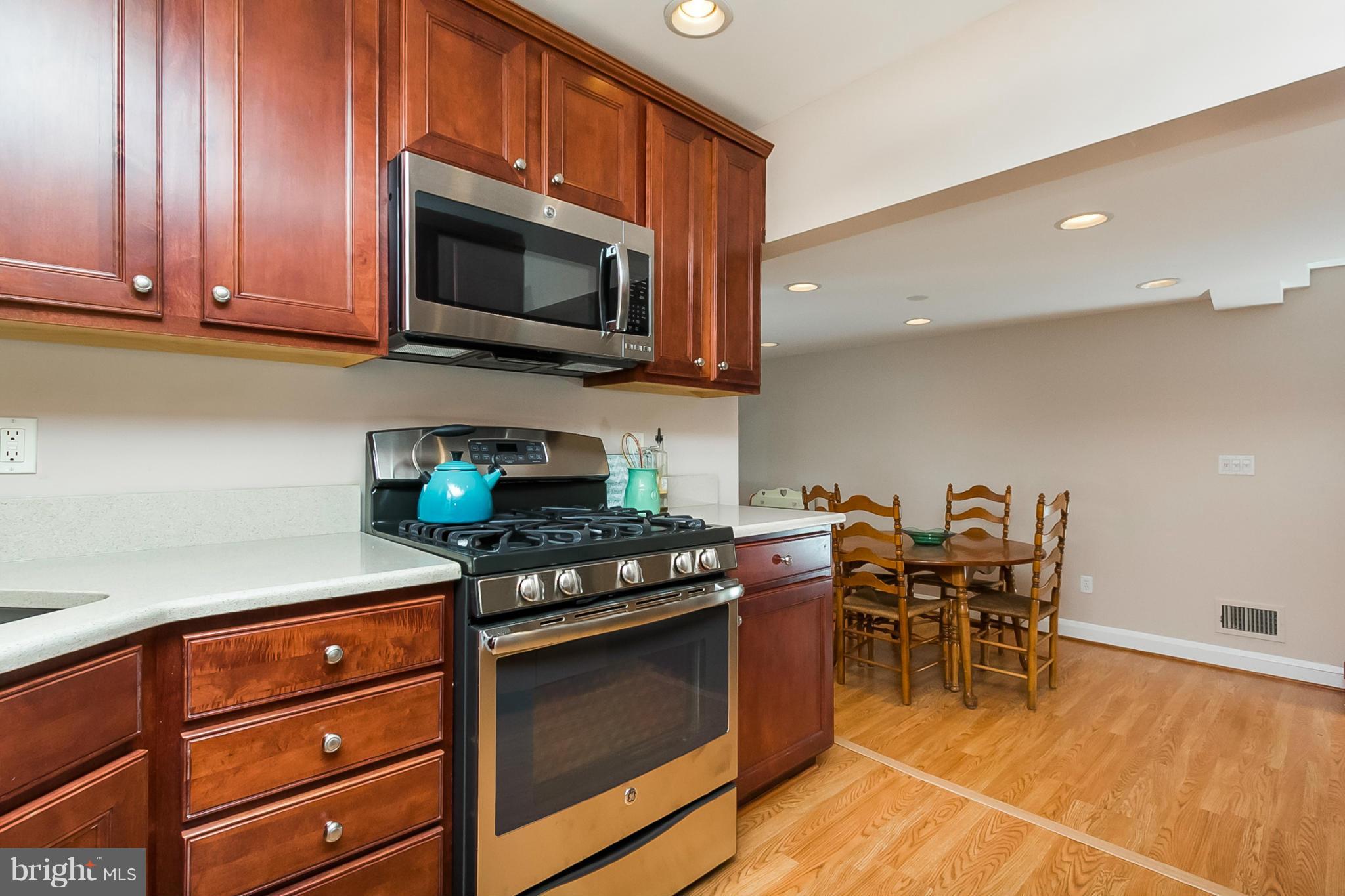 306 Weatherbee Road Towson, MD 21286 - Photo 10 of 28 Kitchen