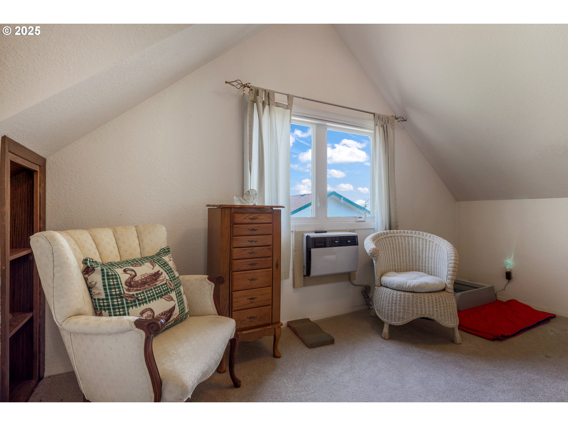 48025 Northwest Strohmayer Road Forest Grove, OR 97116 - Photo 13 of 41
