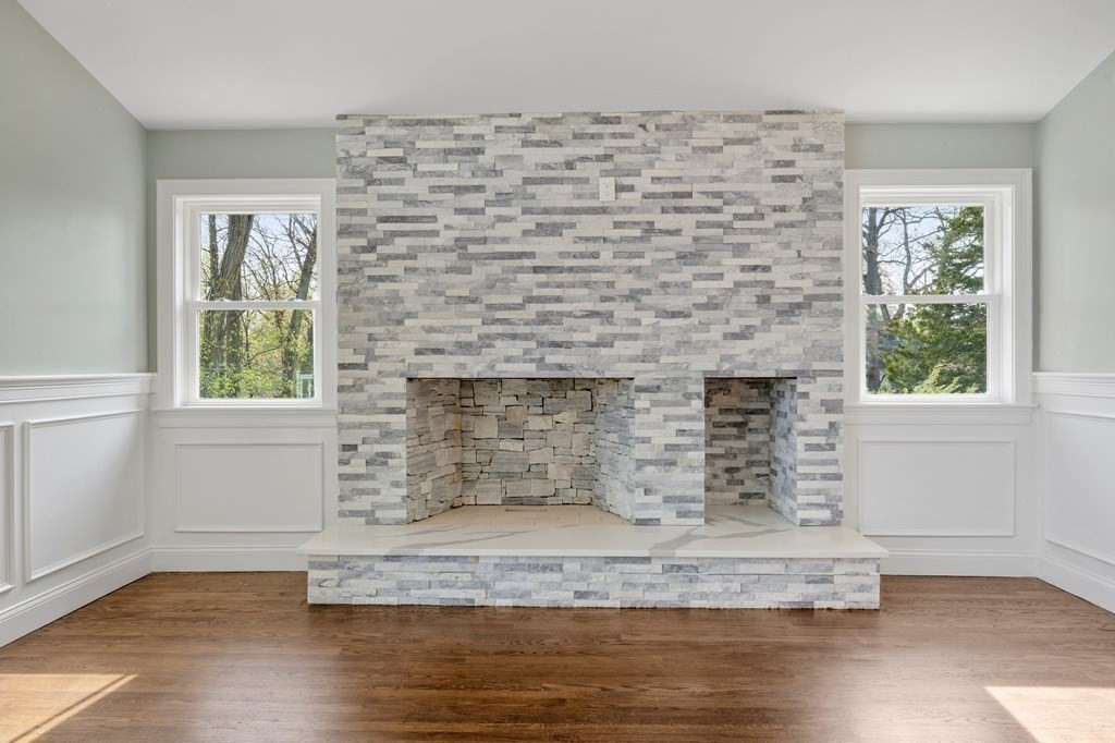 83 Warren Road Framingham, MA 01702 - Photo 4 of 41 Gallery Image 4