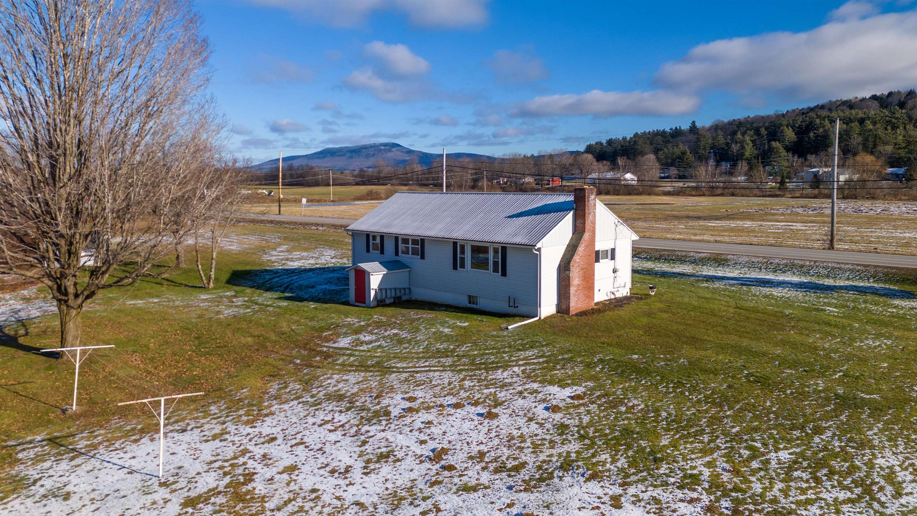 179 Stagecoach Road Stowe, VT 05672 - Photo 21 of 30 Gallery Image 21