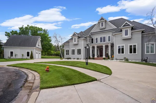 $1,500,000 | 5807 Southwest 44th Court, Topeka, KS 66610