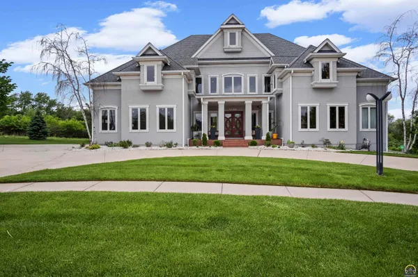 $1,500,000 | 5807 Southwest 44th Court, Topeka, KS 66610