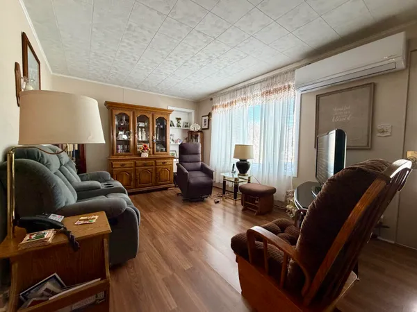 $114,900 | 187 Mountainview Avenue, Madawaska, ME 04756