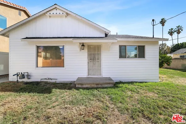 $3,295 | 20464 Elkwood Street, Winnetka, CA 91306