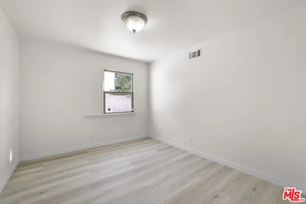 $3,295 | 20464 Elkwood Street, Winnetka, CA 91306