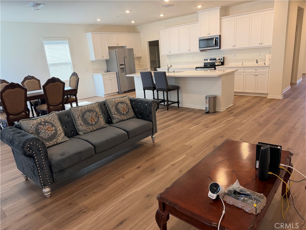 7616 Nectarsweet Drive Riverside, CA 92507 - Photo 6 of 20