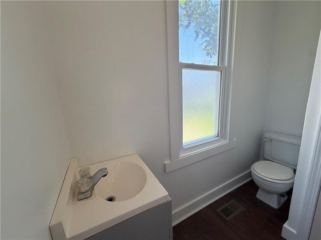 402 South Spring Street Caney, KS 67333 - Photo 29 of 31