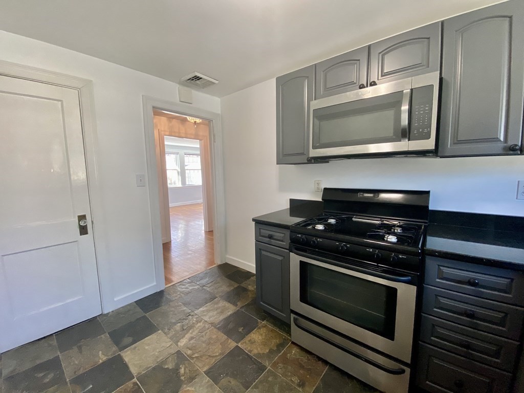 38 Nathan Road, Unit 2 Waltham, MA 02453 - Photo 6 of 13 Gallery Image 6
