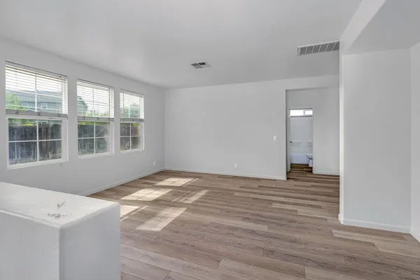 $550,000 | 2385 South Rock Creek Drive, Los Banos, CA 93635