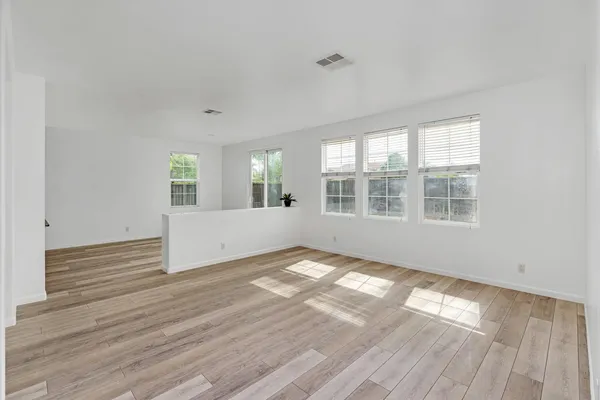 $550,000 | 2385 South Rock Creek Drive, Los Banos, CA 93635