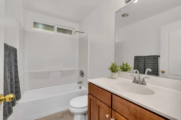 $550,000 | 2385 South Rock Creek Drive, Los Banos, CA 93635