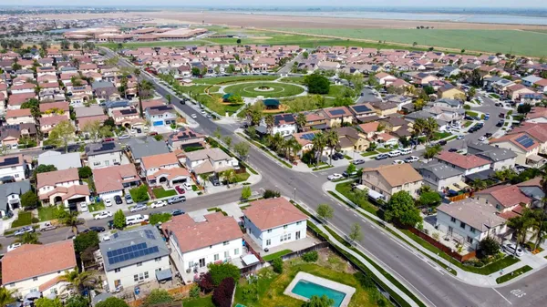 $550,000 | 2385 South Rock Creek Drive, Los Banos, CA 93635