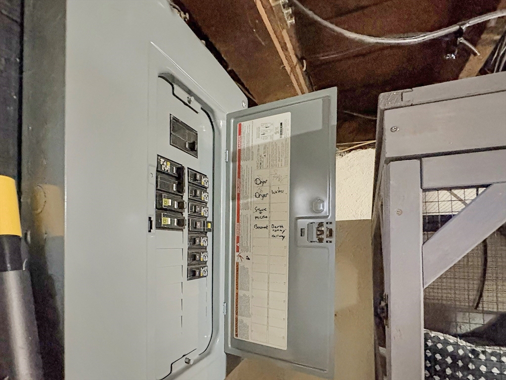 4 Cuff Avenue Springfield, MA 01104 - Photo 20 of 24 a bathroom with a shower and a mirror