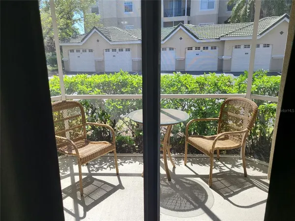$2,200 | 5174 Northridge Road, Unit 112, Sarasota, FL 34238