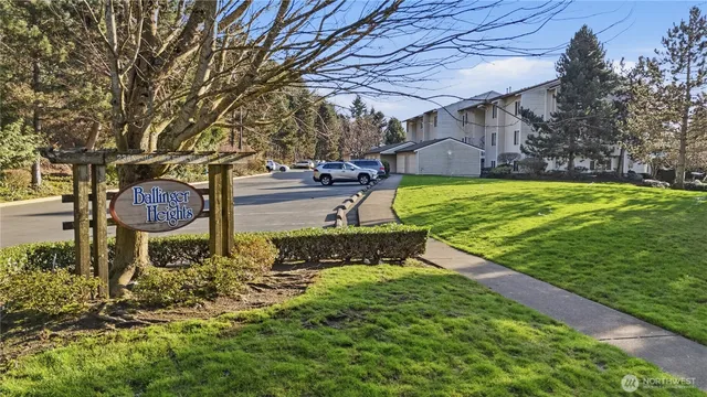$560,000 | 23007 Lakeview Drive, Unit A303, Mountlake Terrace, WA 98043