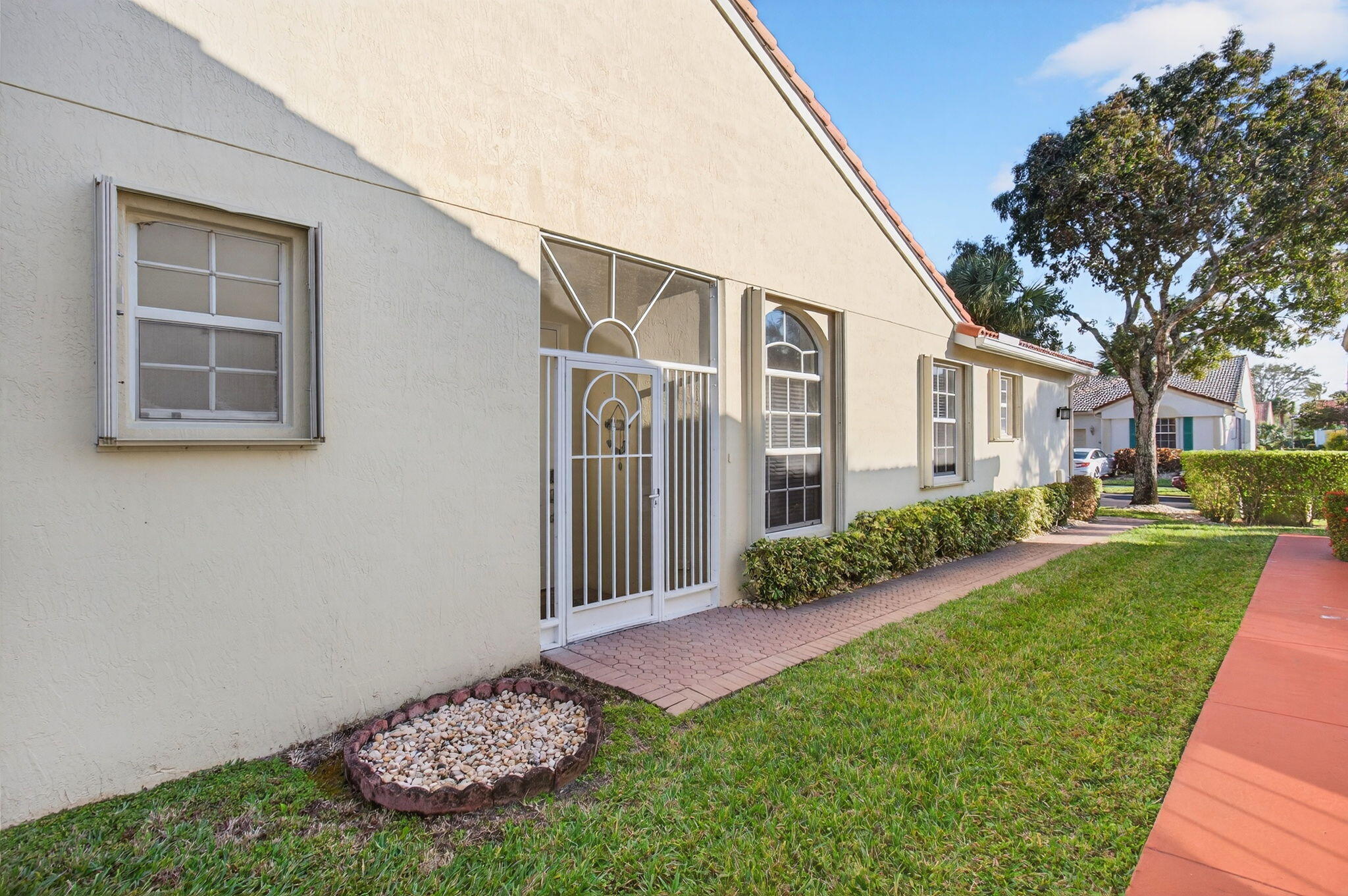 6253 Heliconia Road Delray Beach, FL 33484 - Photo 4 of 85 6-web-or-mls-DSC_1757