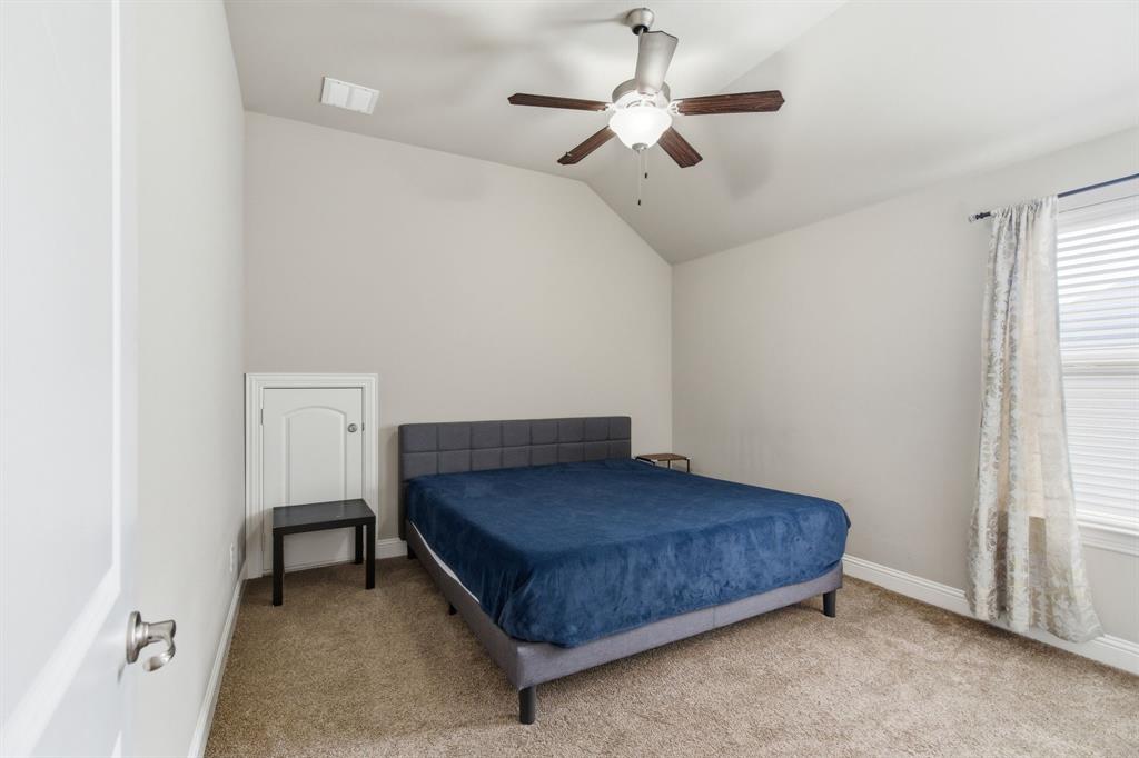 7452 Reverchon Drive Irving, TX 75063 - Photo 32 of 40