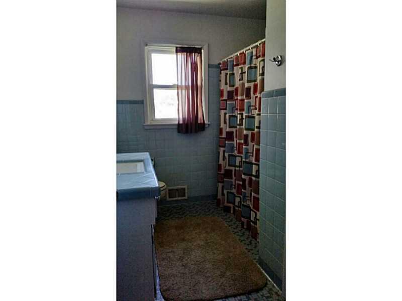 3706 Redwood Road Anderson, IN 46011 - Photo 14 of 20 Gallery Image 14