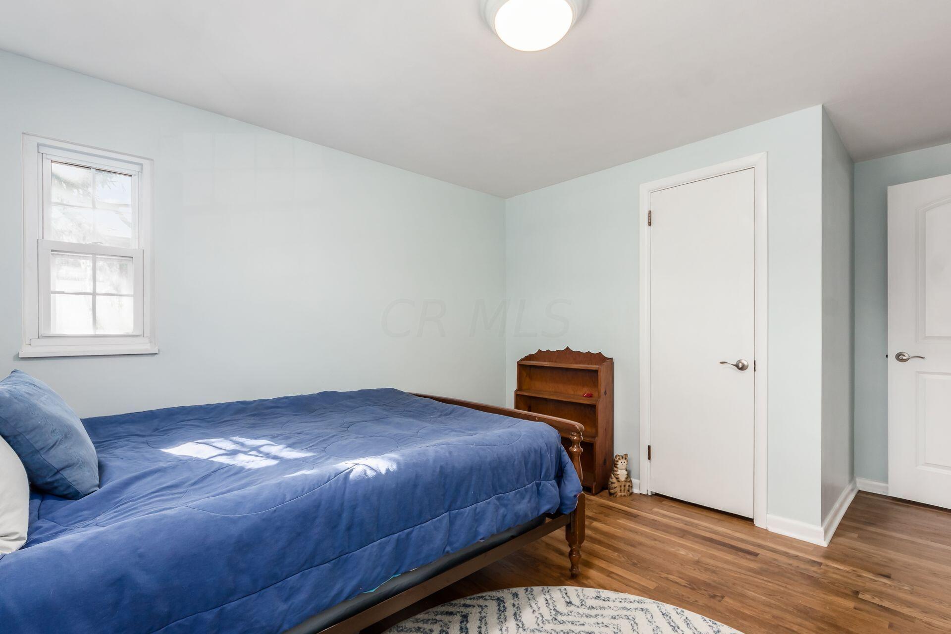 2751 Kent Road Columbus, OH 43221 - Photo 29 of 44 Third Bedroom