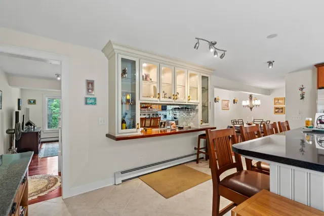 $499,000 | 5 Hillside Place, Unit 2, Boothbay, ME 04537