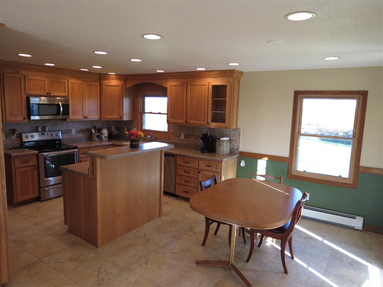 3088 160th Street Riverside, IA 52327 - Photo 2 of 25 Gallery Image 2