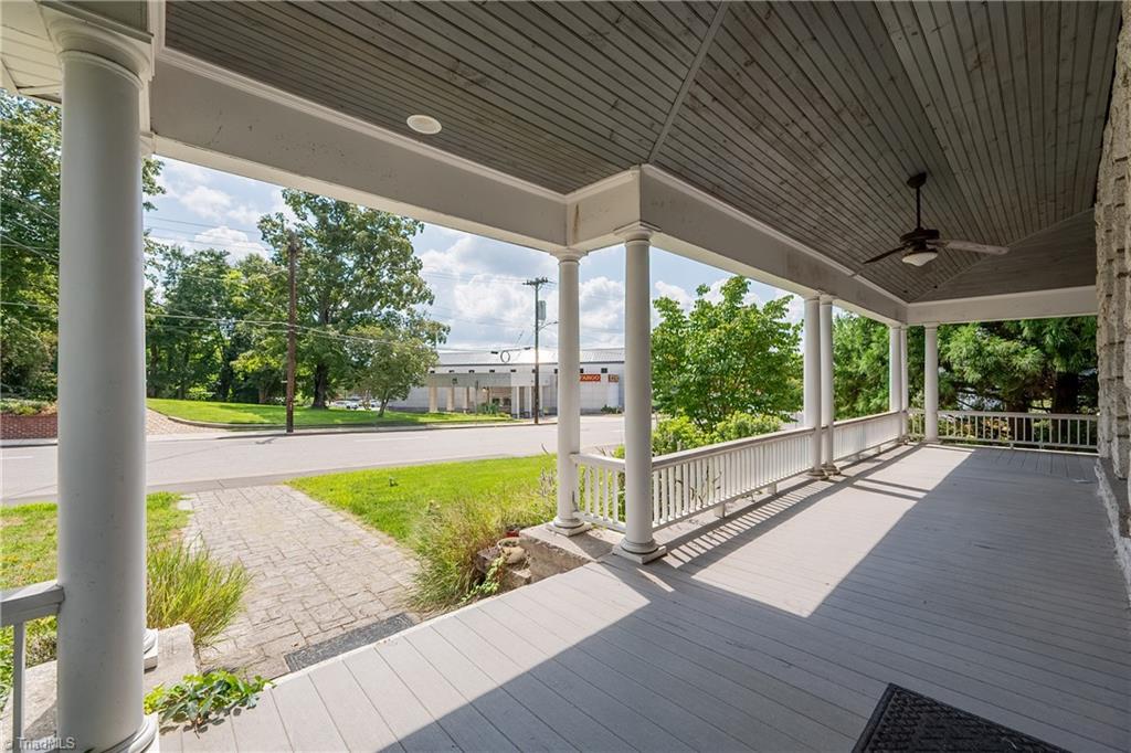 607 North Main Street Mount Airy, NC 27030 - Photo 3 of 48