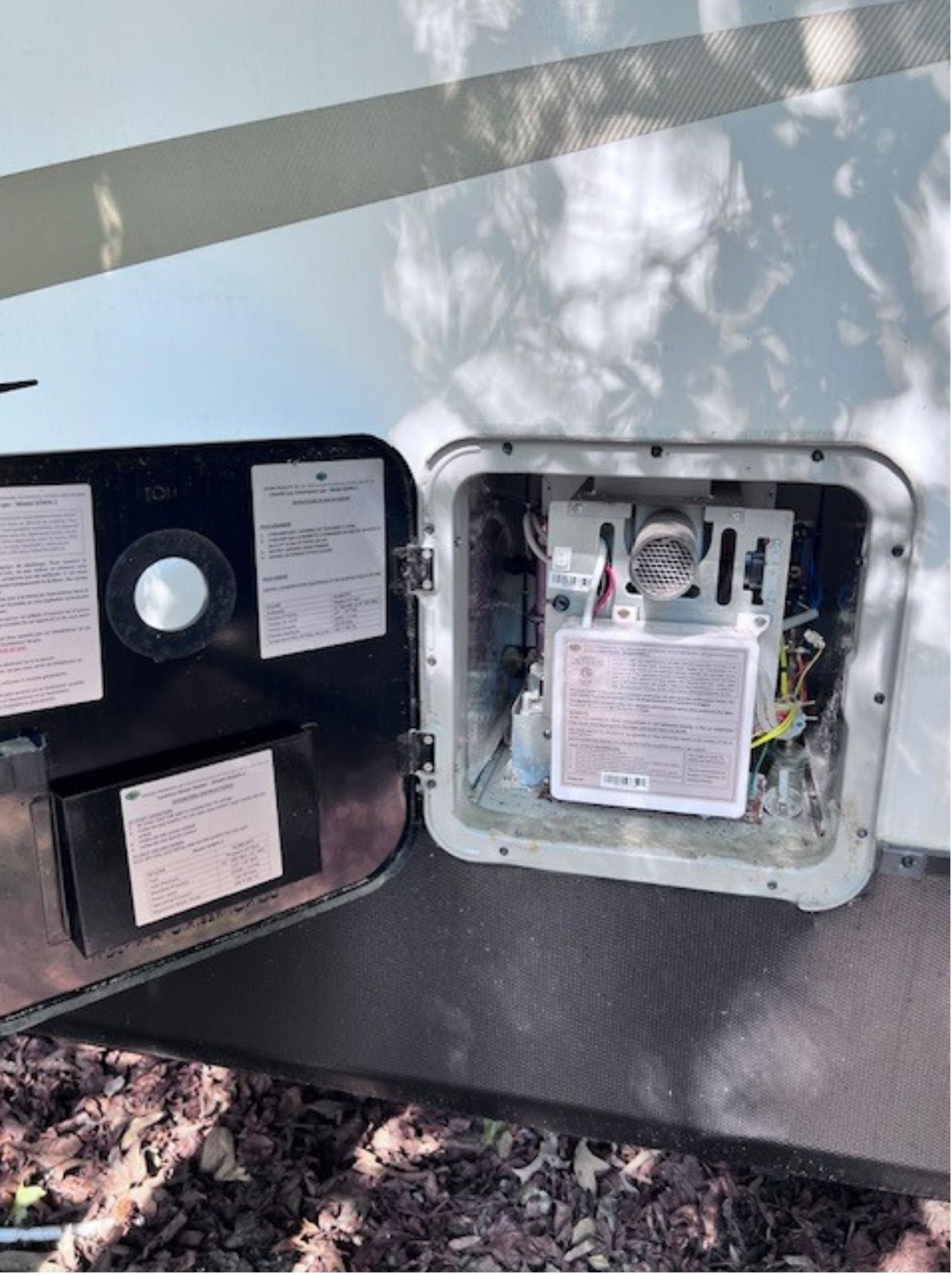 669 9th Cape May, NJ 08204 - Photo 15 of 20 a view of water heater