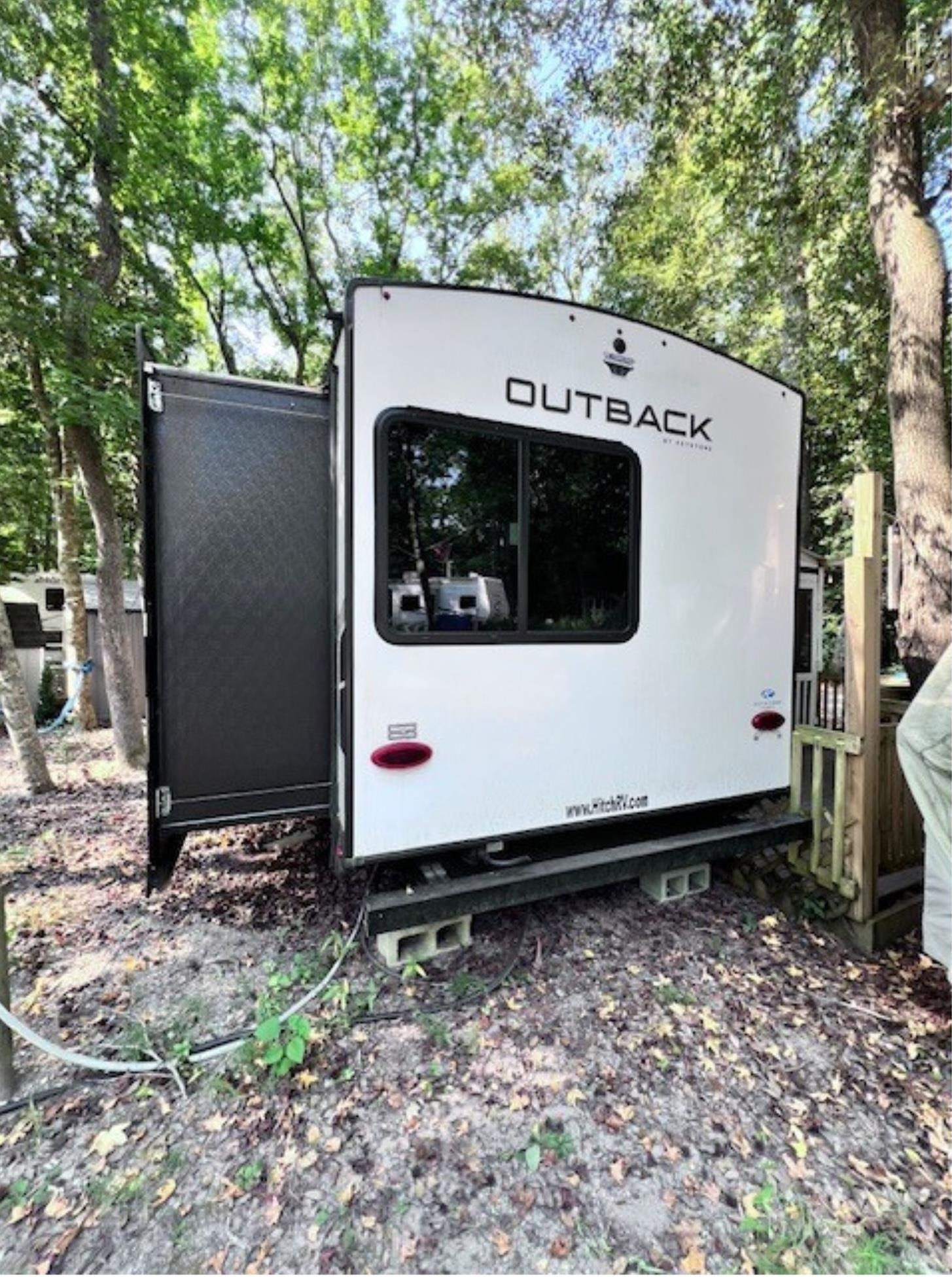 669 9th Cape May, NJ 08204 - Photo 16 of 20 a view of a sink and yard