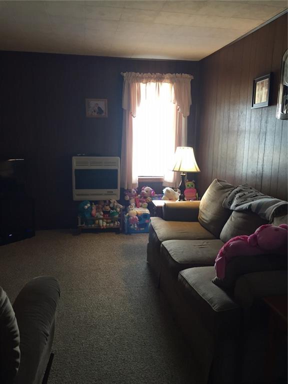 1071 Dixon Road Clymer, PA 15728 - Photo 5 of 9 Living room