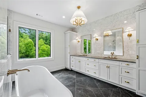 $2,375,000 | 160 Lake Estates Drive, Roswell, GA 30075