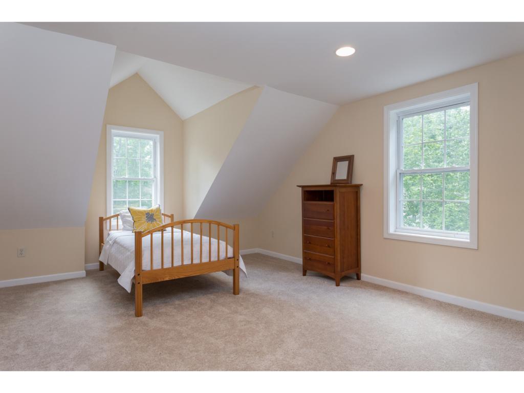 5 Chapman Way Exeter, NH 03833 - Photo 25 of 34