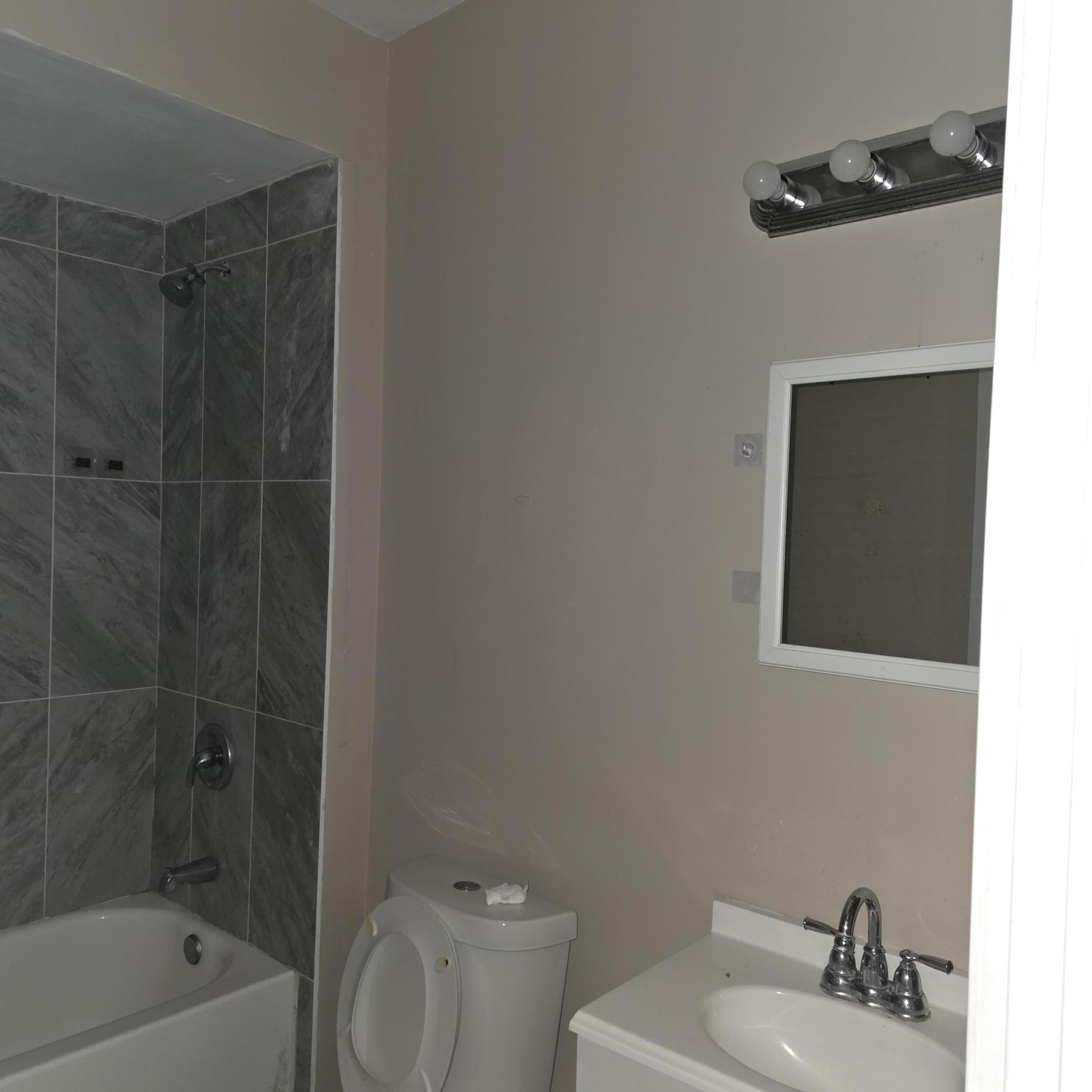 601 Delaware Street Gary, IN 46402 - Photo 14 of 17 3000x3000