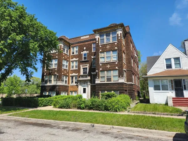 $610,000 | 601 Delaware Street, Gary, IN 46402