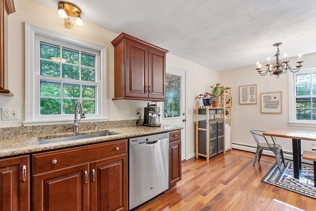 130 Spectacle Pond Road Littleton, MA 01460 - Photo 8 of 38