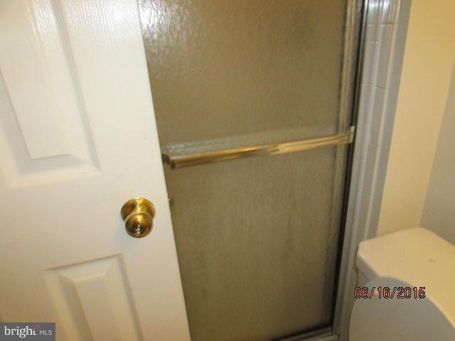 2206 Riding Crop Way Baltimore, MD 21244 - Photo 12 of 14 Bath