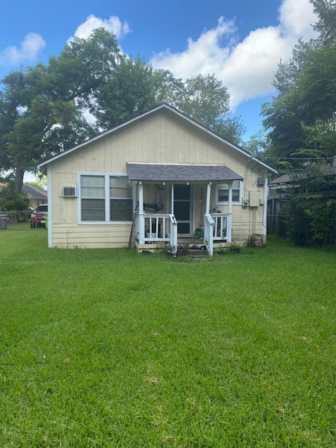 1611 6th Street Rosenberg, TX 77471 - Photo 1 of 4
