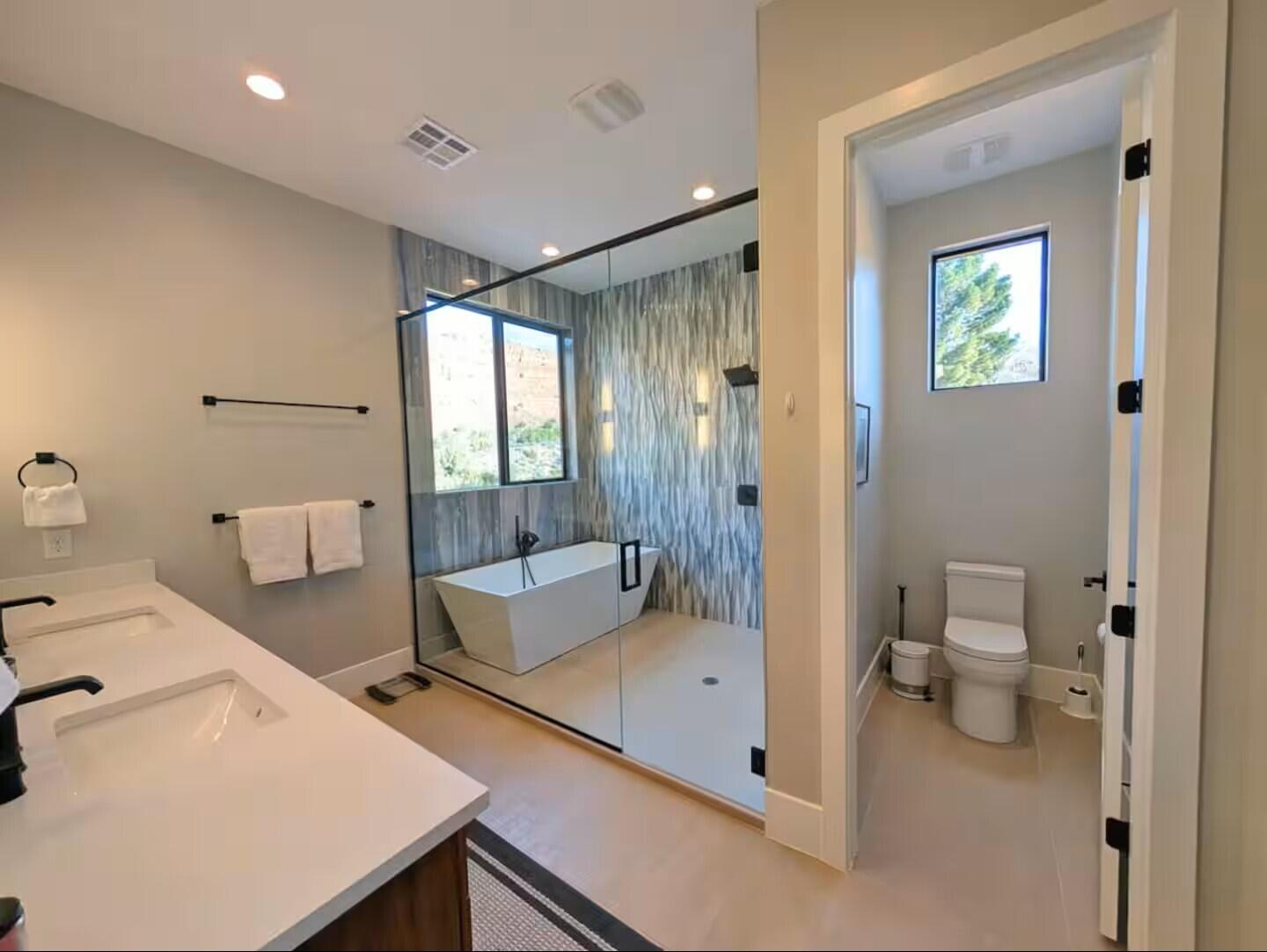 3020 Silver Reef Road Leeds, UT 84746 - Photo 13 of 25 Master Bathroom