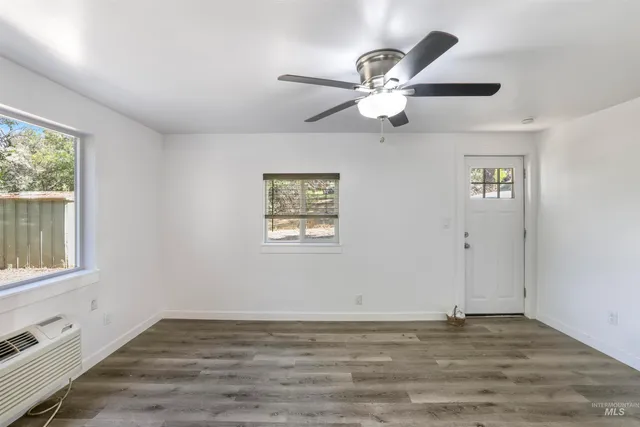 $229,900 | 231 East Reed Street, Hagerman, ID 83332