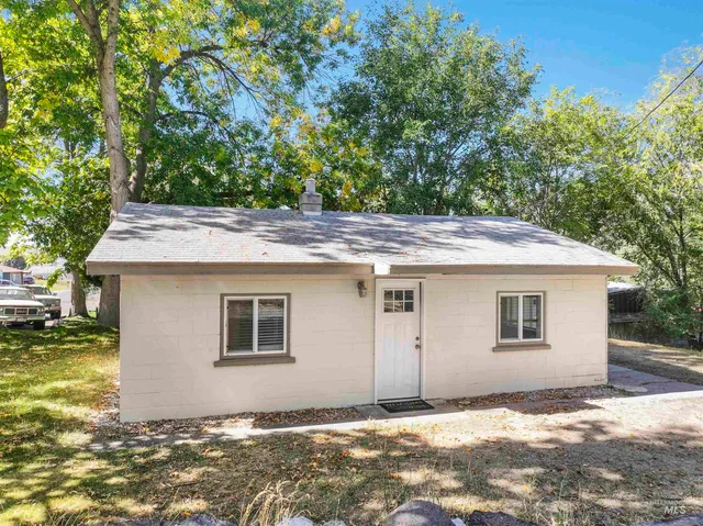$229,900 | 231 East Reed Street, Hagerman, ID 83332