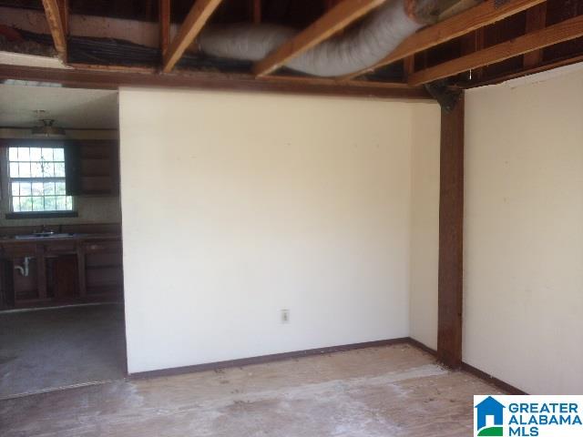 1205 17th Street Southwest Birmingham, AL 35211 - Photo 2 of 7